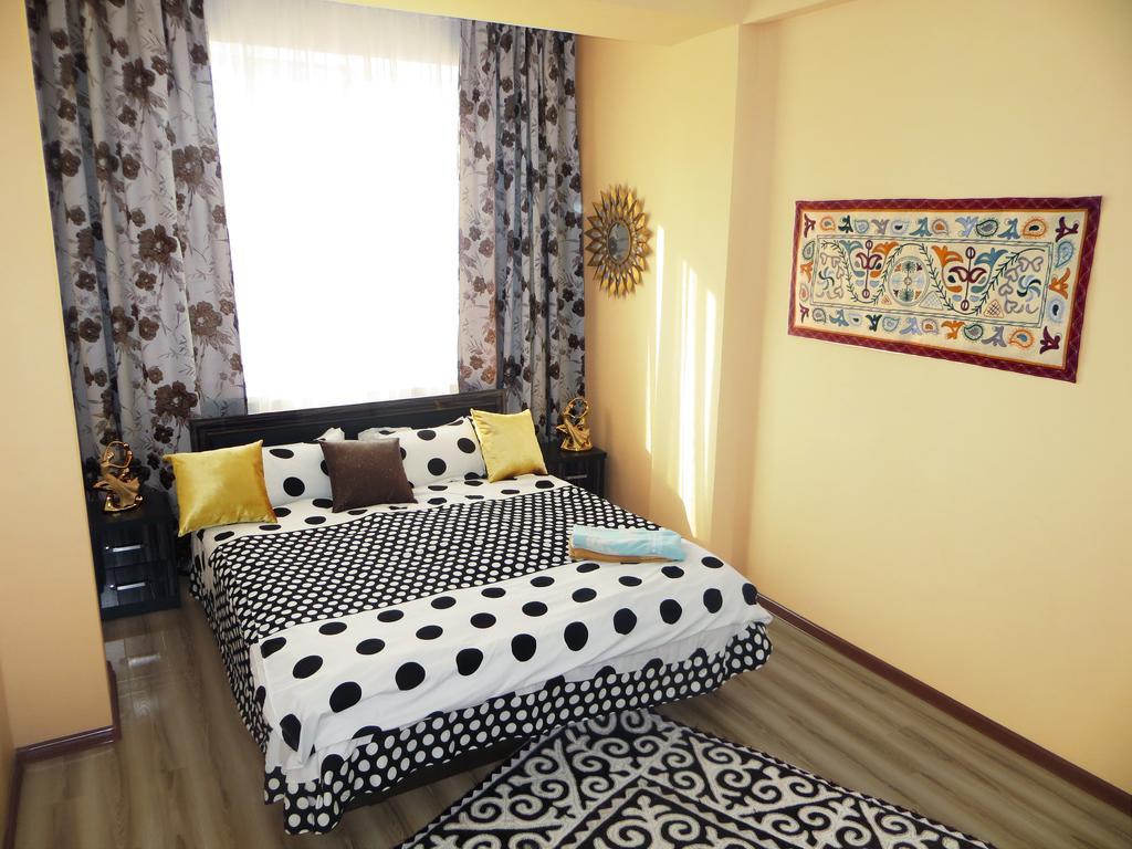 Bishkek Maximus Apartament 2 Eksteriør bilde